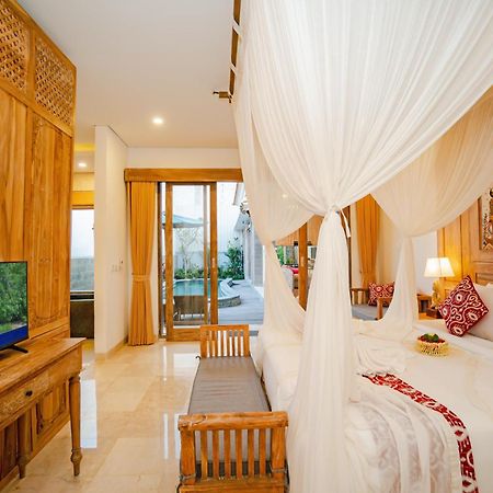 Gyanesh Villa Ubud  Exterior photo
