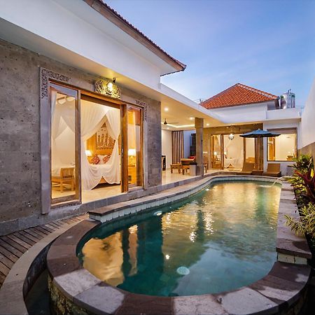 Gyanesh Villa Ubud  Exterior photo