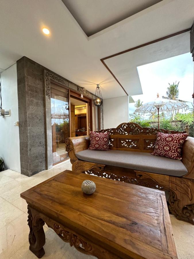 Gyanesh Villa Ubud  Exterior photo